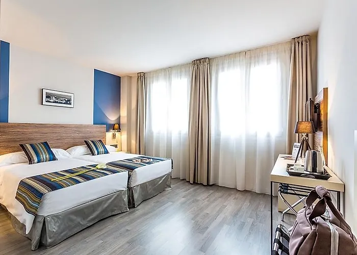 Dwo Urban Hotell
