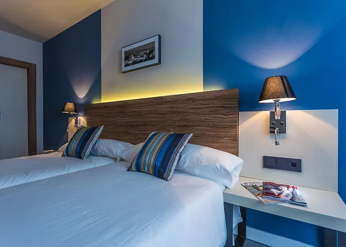 Dwo Urban Hotell
