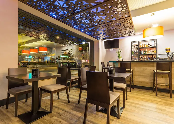 Hotell Dwo Urban 4*