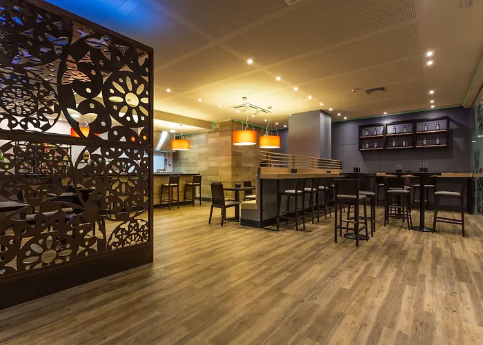 Hotell Dwo Urban 4*