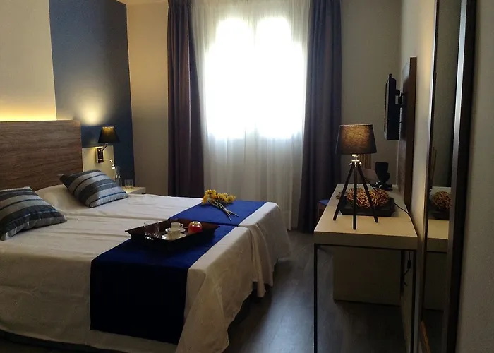 Dwo Urban Hotell 4*