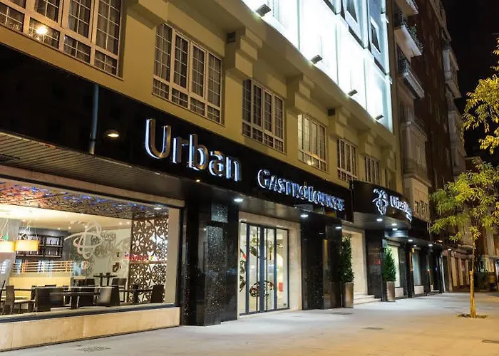 Hotell Dwo Urban 4*