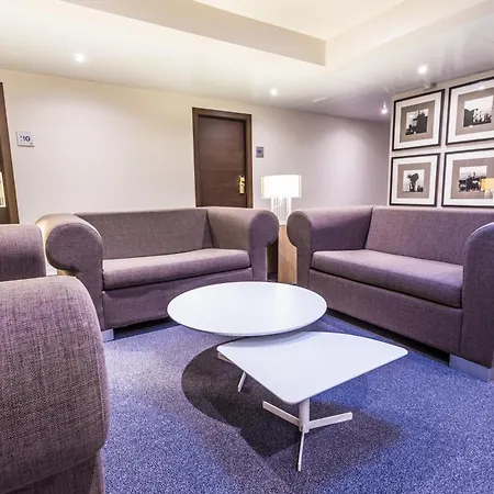 Hotel Dwo Urban 4*