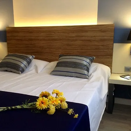 Dwo Urban Hotel 4*